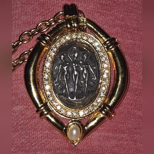 Elegant Gold and Silver Pendant Necklace